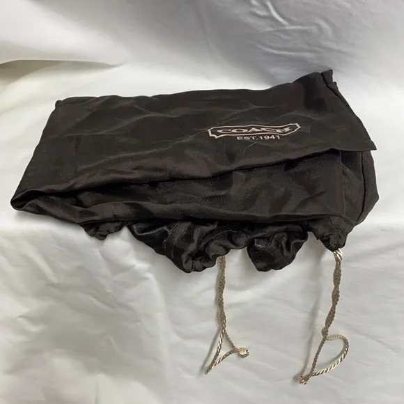 Coach Bag - Picture 6 of 16